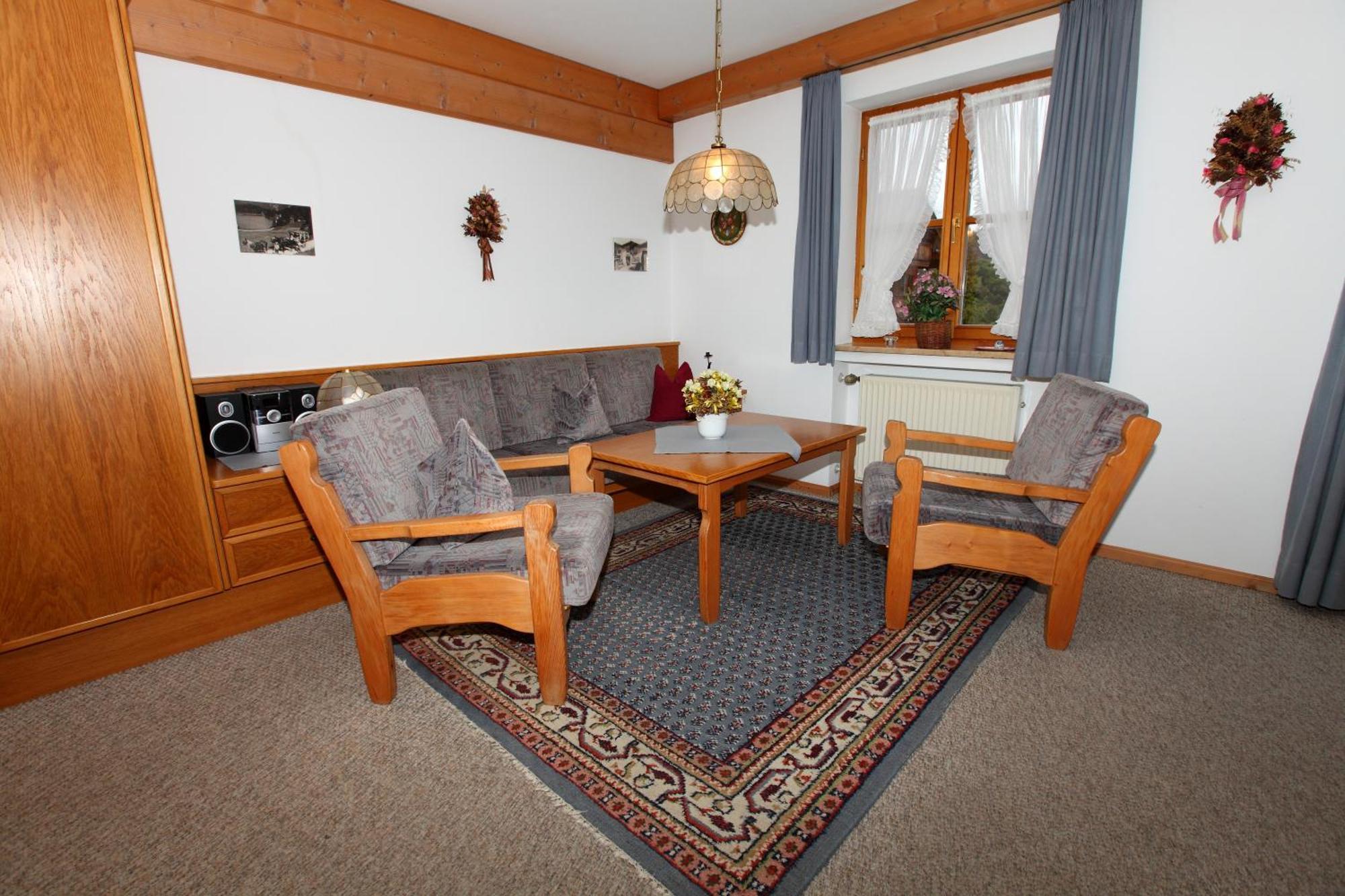 Ferienhaeuser Werdenfels Mittenwald Luaran gambar